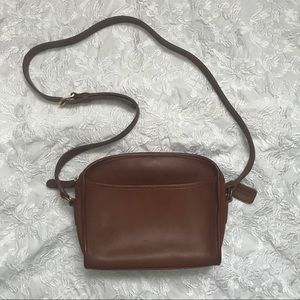 Vintage Coach Metropolis Zip made in Costa Rica